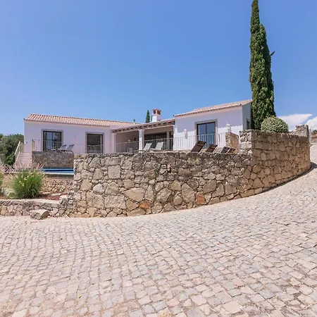 Casa Velha *