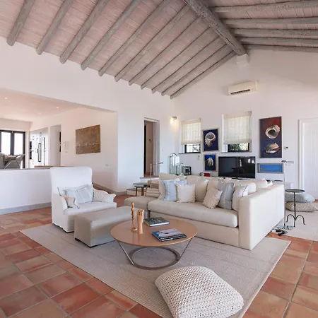 Casa Velha Willa *