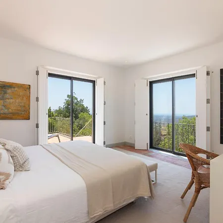 Casa Velha *