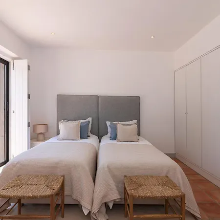 Casa Velha *